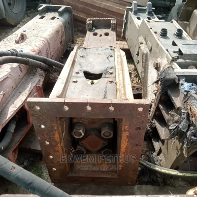 🚜 Powerful Excavator Jack Hammer Breakers | Available in Lagos - Low Maintenance & Versatile