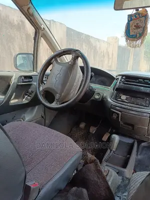 🚐 1995 Toyota Previa 2.4 GL | Family-Friendly Minivan in Ilesa - Well-Maintained & Spacious - Image 3