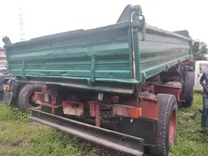 🚛 Mercedes Benz 1617 Heavy-Duty Truck | Available in Apapa - 4-Wheel Drive, Reliable Performance - Image 6