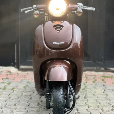 🚲 2022 Honda Scooter | Available in Lagos - Excellent Condition, Low Mileage, Eco-Friendly