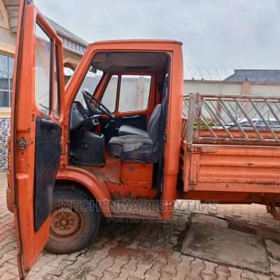 🚚 Mercedes-Benz Actros L Diesel Truck | Available in Lagos - Excellent Condition, Great Efficiency