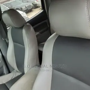 🚙 2008 Toyota Tacoma 4x4 Double Cab | Available in Port Harcourt - Low Mileage & Well-Maintained - Image 4
