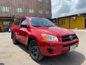 🚙 2011 Toyota RAV4 Family SUV | Low Mileage in Ifako-Ijaiye - Well-Maintained & Spacious - Image 3