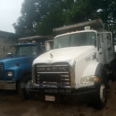 🚚 Mack Heavy-Duty Truck for Sale | Explore in Lagos - Fuel Efficient & Spacious