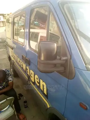 🚍 2004 Iveco Scolabus for Sale | Spacious and Economical in Lagos - Low Mileage - Image 4