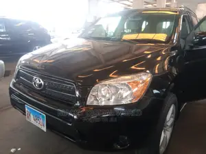 🚙 2007 Toyota RAV4 Sport 4x4 | Available in Lagos - Well-Maintained & Spacious - Image 3