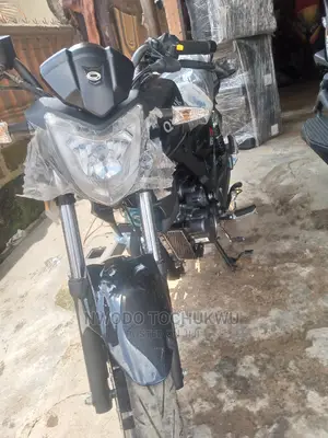 🚴♂️ 2020 Qlink Adventure 250 Motorcycle | Explore Yaba - Eco-Friendly & Low Mileage - Image 6