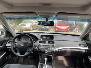 🚙 2013 Honda Accord Crosstour | Spacious Crossover in Abuja - Low Mileage & Reliable - Image 4