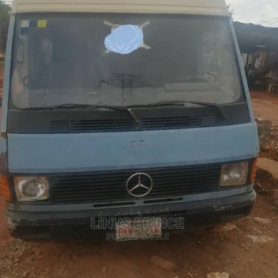 🚐 Classic 1998 Mercedes-Benz T2 | Available in Benin City - Spacious & Reliable