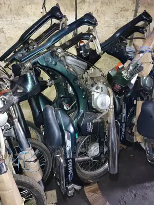 🚴♂️ 2008 Yamaha Motorcycle in Green | Available in Nnewi - Stylish & Low Mileage - Image 3