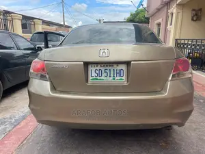 ๐ 2008 Honda Accord Gold Sedan | Available in Lekki - Low Mileage & Comfortable - Image 4