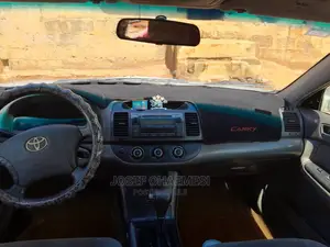 🚗 2006 Toyota Camry Automatic | Available in Lagos - Spacious & Reliable - Image 5