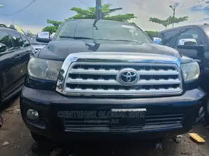 🚙 2010 Toyota Sequoia Family SUV | Available in Apapa - Well-Maintained & Spacious