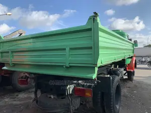 🚚 Mercedes-Benz Heavy-Duty Tipper Truck | Available in Apapa - Well-Maintained & Powerful - Image 5