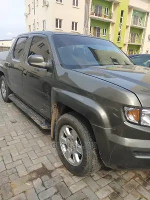 ๐ Honda Reliable Pickup Truck | Available in Ikeja - Spacious with Low Mileage - Image 4
