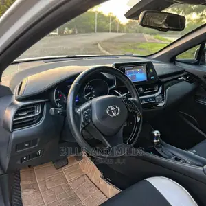 🚗 2018 Toyota C-HR Compact SUV | Available in Lagos - Low Mileage & Reliable - Image 4