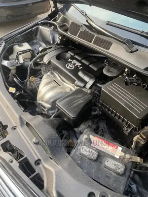 🚙 2010 Toyota Venza Spacious Crossover | Available in Ibadan - Well-Maintained & Reliable - Image 5