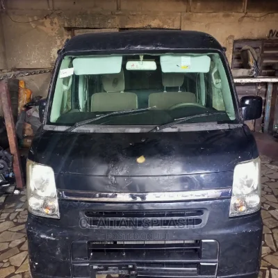 🚐 2015 Suzuki Every Van for Sale in Lagos - Efficient & Spacious