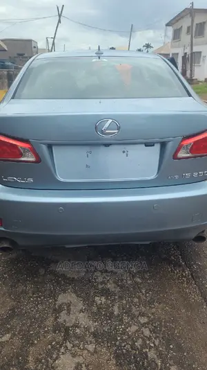 🚗 2009 Lexus IS 250 Sedan | Available in Ondo - All-Wheel Drive & Well-Maintained - Image 5