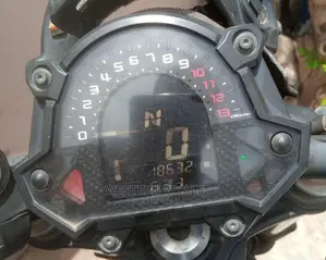 🏍️ 2018 Kawasaki Z650 Lightweight Motorcycle | Available in Akure - Low Mileage & Well-Maintained - Image 5