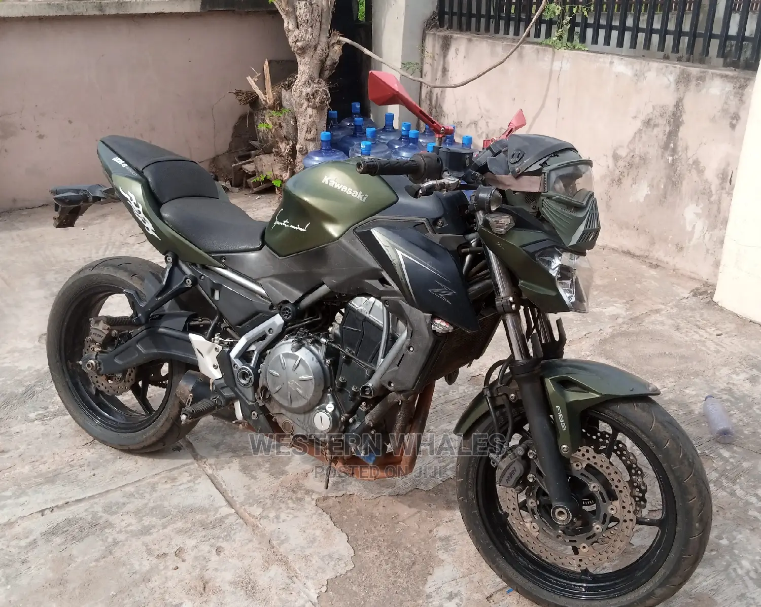 🏍️ 2018 Kawasaki Z650 Lightweight Motorcycle | Available in Akure - Low Mileage & Well-Maintained