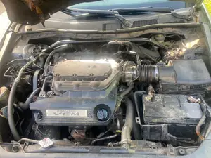 🚗 2009 Honda Accord EX V6 | Available in Ikeja - Reliable Family Sedan with Leather Seats - Image 4