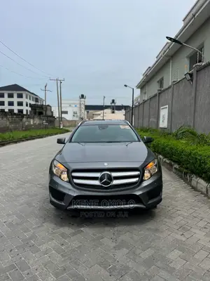 🚙 2015 Mercedes-Benz GLA-Class SUV | Available in Lekki - Low Mileage & Stylish