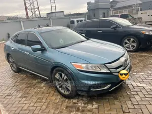 🚙 2014 Honda Crosstour Spacious Crossover | Available in Abeokuta South - Low Mileage & AWD