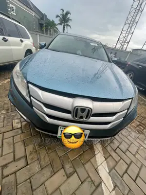 🚙 2014 Honda Crosstour Spacious Crossover | Available in Abeokuta South - Low Mileage & AWD - Image 4
