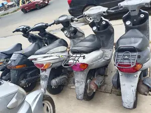 🚲 2017 SYM XPro Scooter | Available in Ibadan - Low Mileage & Well-Maintained - Image 4