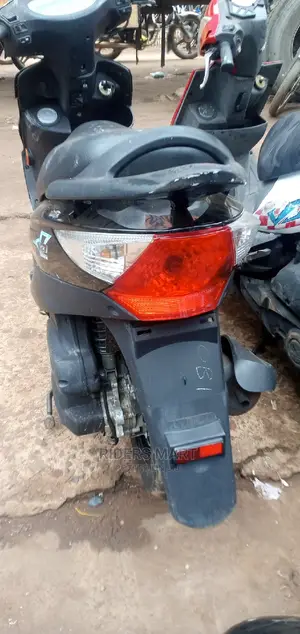 🛵 2019 Kymco Efficient Scooter | Available in Nnewi - Low Mileage & Reliable - Image 5
