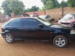 🚗 Honda Civic Reliable Sedan | Available in Lagos - Fuel-Efficient with Low Mileage - Image 4