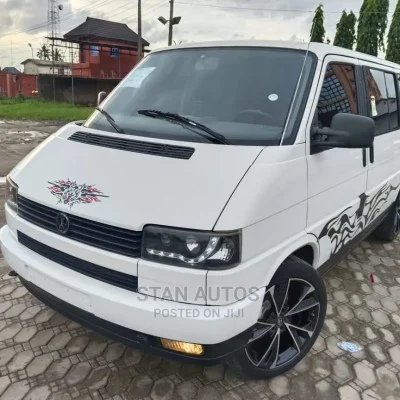 🚐 2004 Volkswagen Transporter | Spacious Family Van in Lagos - Low Mileage & Warranty