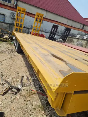 🚛 Durable 1997 Lowbed Truck | Test Drive in Isolo - Heavy-Duty & Reliable - Image 4