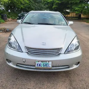 🚗 2003 Lexus Sedan | Available in Delta - Well-Maintained & Spacious - Image 3