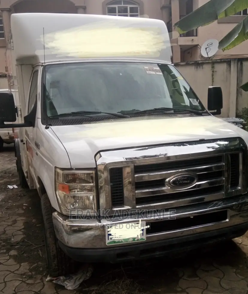 🚚 Ford F550 Versatile Work Truck | Available in Lagos - Low Mileage & Ready