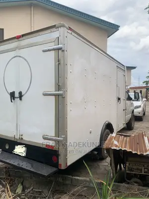 🚚 Ford F550 Versatile Work Truck | Available in Lagos - Low Mileage & Ready - Image 3