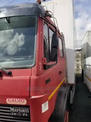 🚚 Mercedes-Benz 1520 Crane Truck | Available in Lagos - Reliable Workhorse with New Features - Image 3
