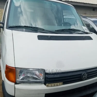🚐 Volkswagen Versatile Transporter | Available in Lagos - Low Mileage & Spacious