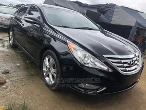 ๐ 2013 Hyundai Sonata Limited Edition | Available in Port Harcourt - Spacious & Well-Maintained - Image 3