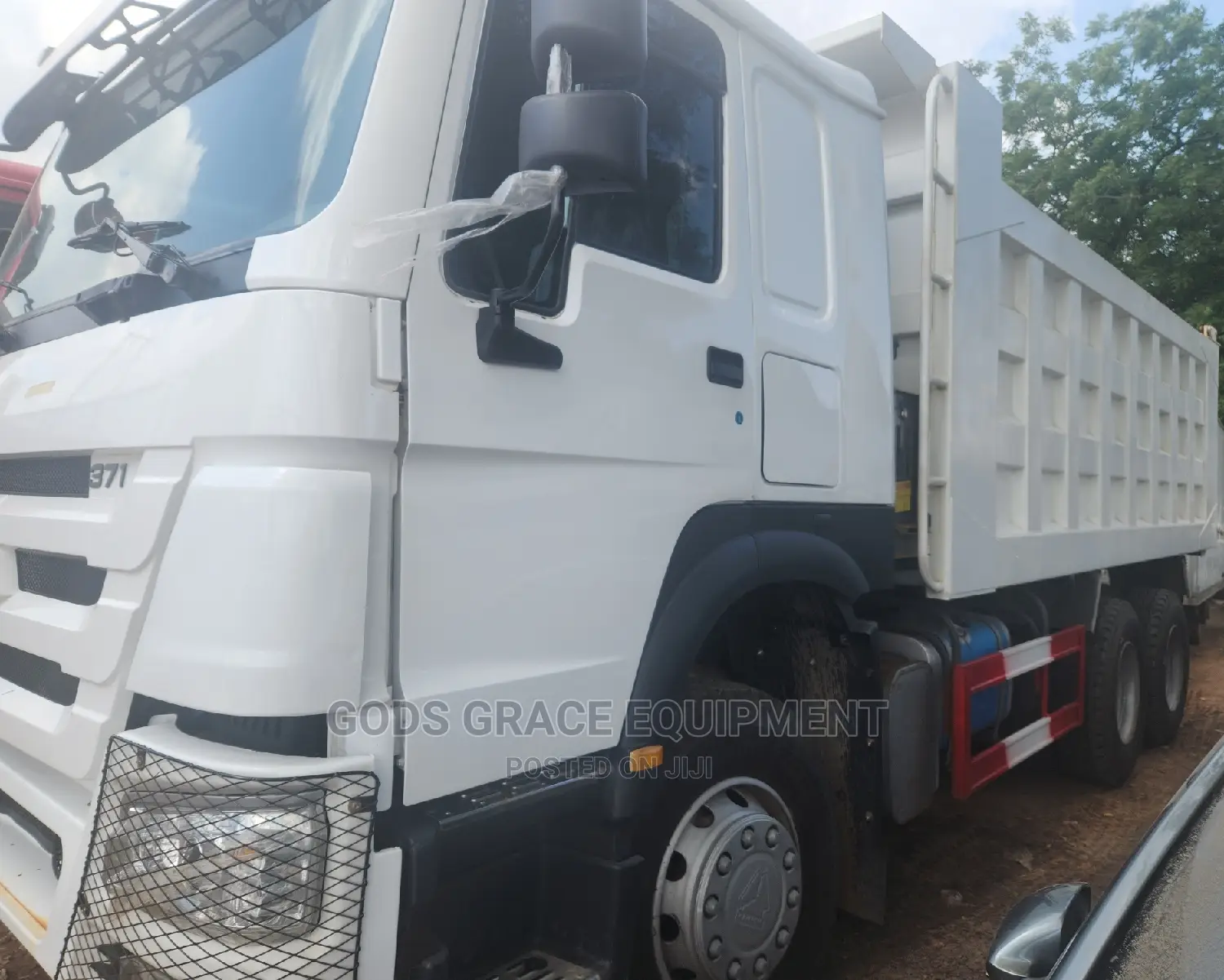 🚛 First-Grade Sino Howo Dump Truck | Available in Ikeja - Low Mileage & Powerful