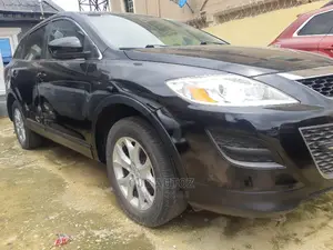 🚗 2011 Mazda CX-9 Family SUV | Available in Agege - Low Mileage & Fully Loaded - Image 3