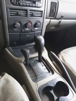 🚙 2002 Jeep Cherokee Reliable SUV | Available in Abak - Spacious & Affordable - Image 4