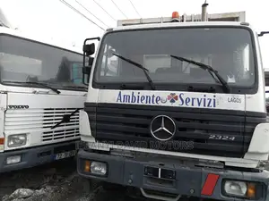 🚛 Mercedes-Benz Heavy-Duty Garbage Compactor | Available in Lagos - Eco-Friendly & Reliable - Image 4