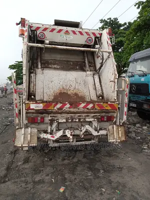 🚛 Mercedes-Benz Heavy-Duty Garbage Compactor | Available in Lagos - Eco-Friendly & Reliable - Image 2