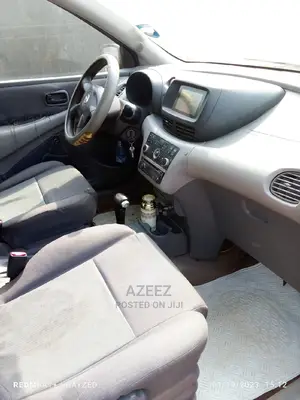 🚗 2005 Nissan Almera Tino | Family-Friendly Hatchback in Ife - Low Mileage, Great Condition - Image 4