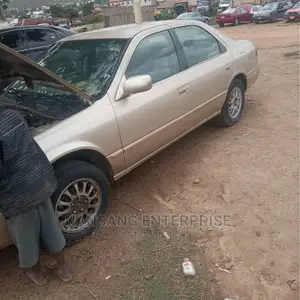 🚗 1998 Toyota Camry Reliable Sedan | Available in Lagos - Low Mileage & Well-Maintained - Image 3