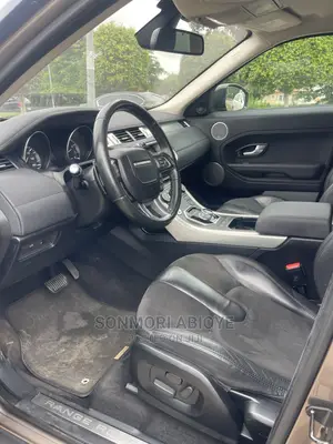 🚙 2015 Land Rover Range Rover | Spacious SUV in Abuja - Low Mileage & Well-Maintained - Image 4
