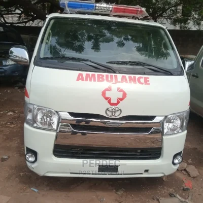 🚑 2015 Toyota Hiace Ambulance | Low Mileage in Lagos - Fully Equipped & Reliable