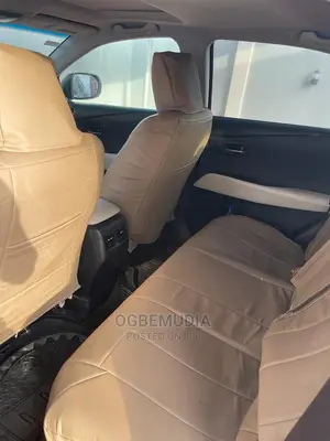 🚙 2013 Lexus RX 350 SUV | Available in Lagos - Spacious, Low Mileage & Reliable - Image 3